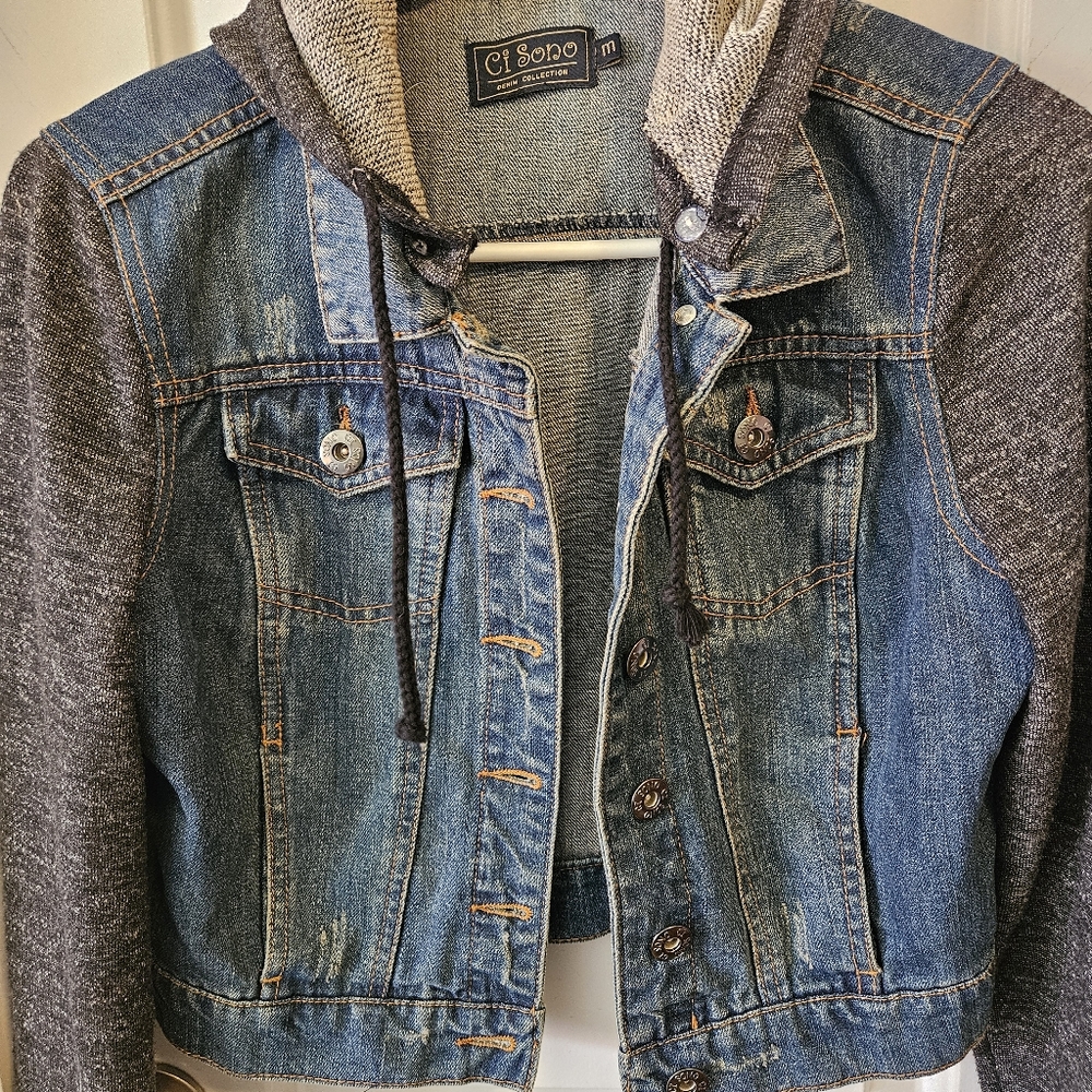 Jean jacket - Picture 2 of 5